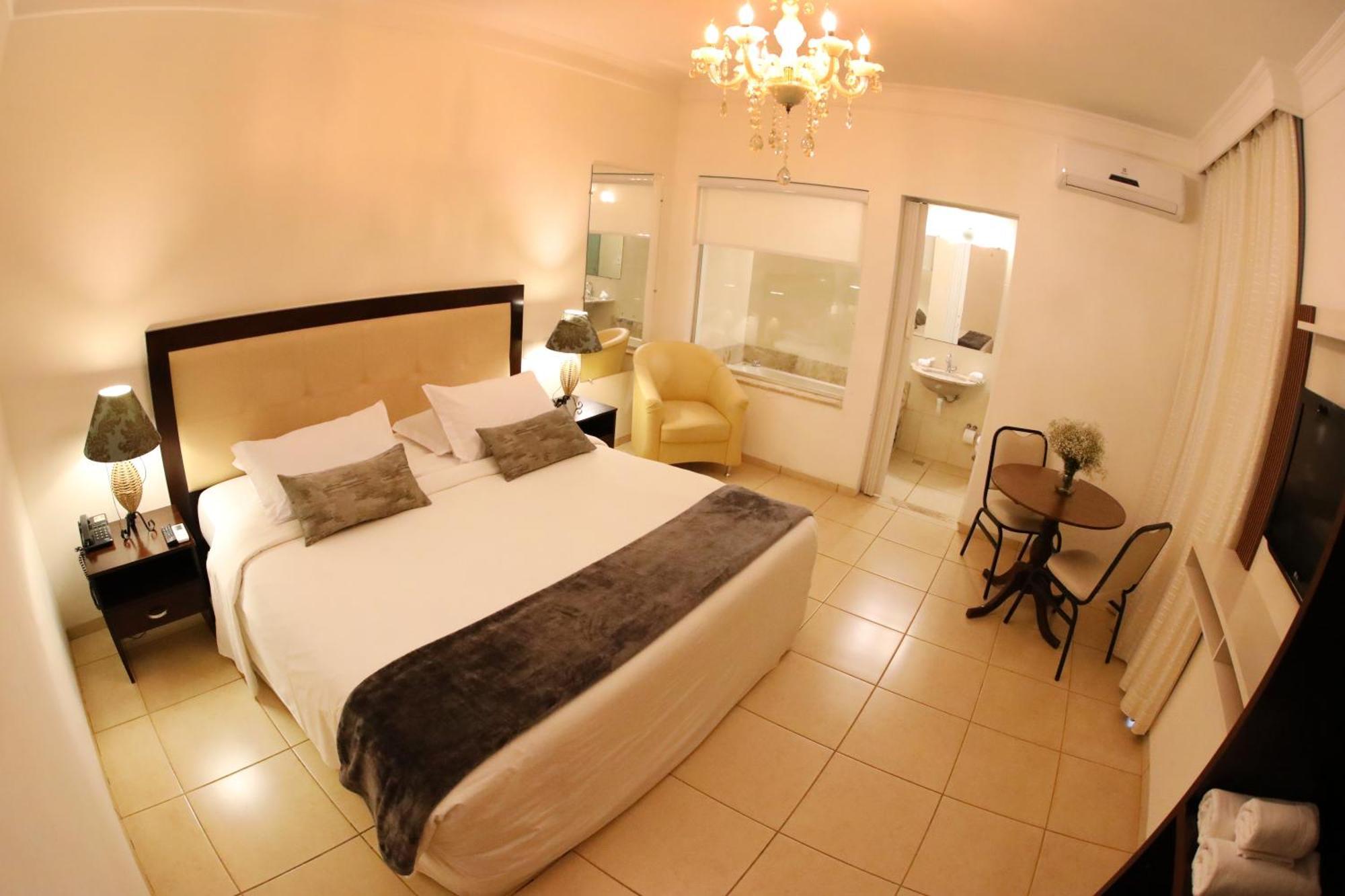 Hotel Roda D'Agua Andradina Eksteriør billede